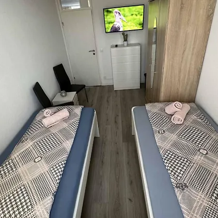 公寓 Modernes Mit Balkon *